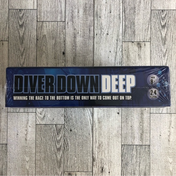 Tops Games - Diver Down Deep 2-4 Players Ocean Sea Diving  Simulation Card Game - Picture 4 of 11